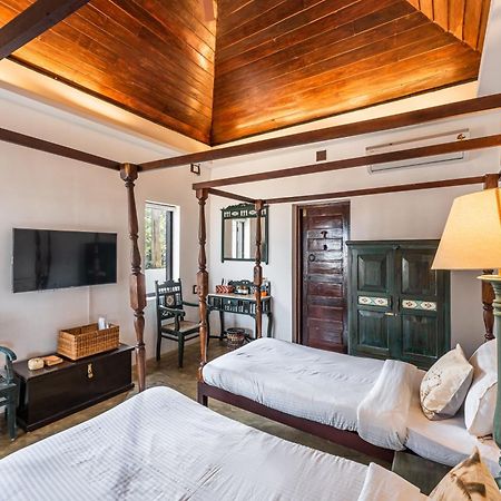 Villa Naina Alappuzha Esterno foto