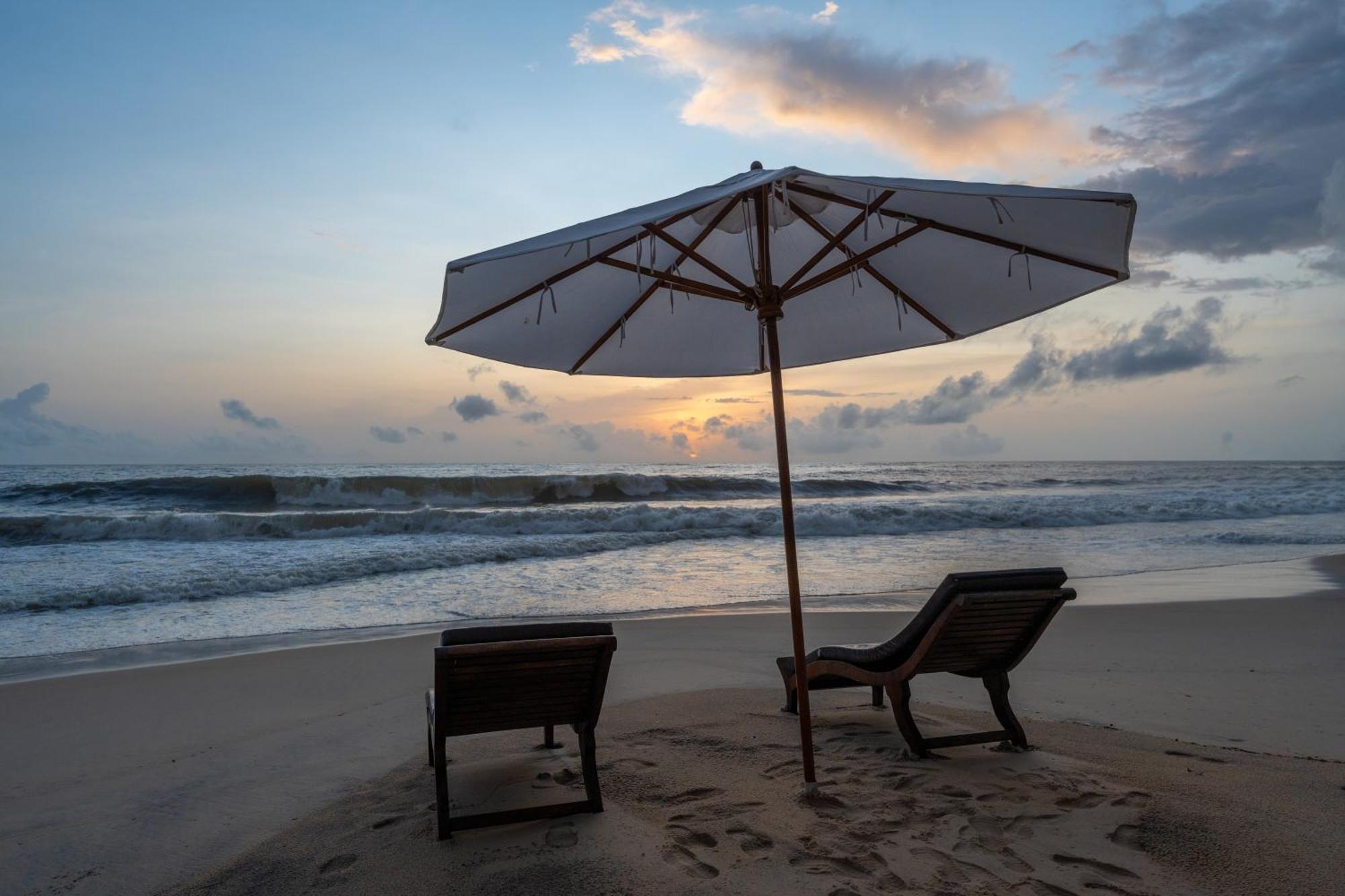 Villa Naina Alappuzha Esterno foto